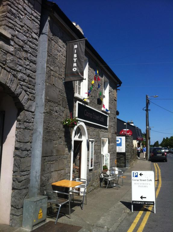 Room 3 Camp Street B&B Oughterard Bagian luar foto